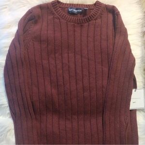 525 America Sweater